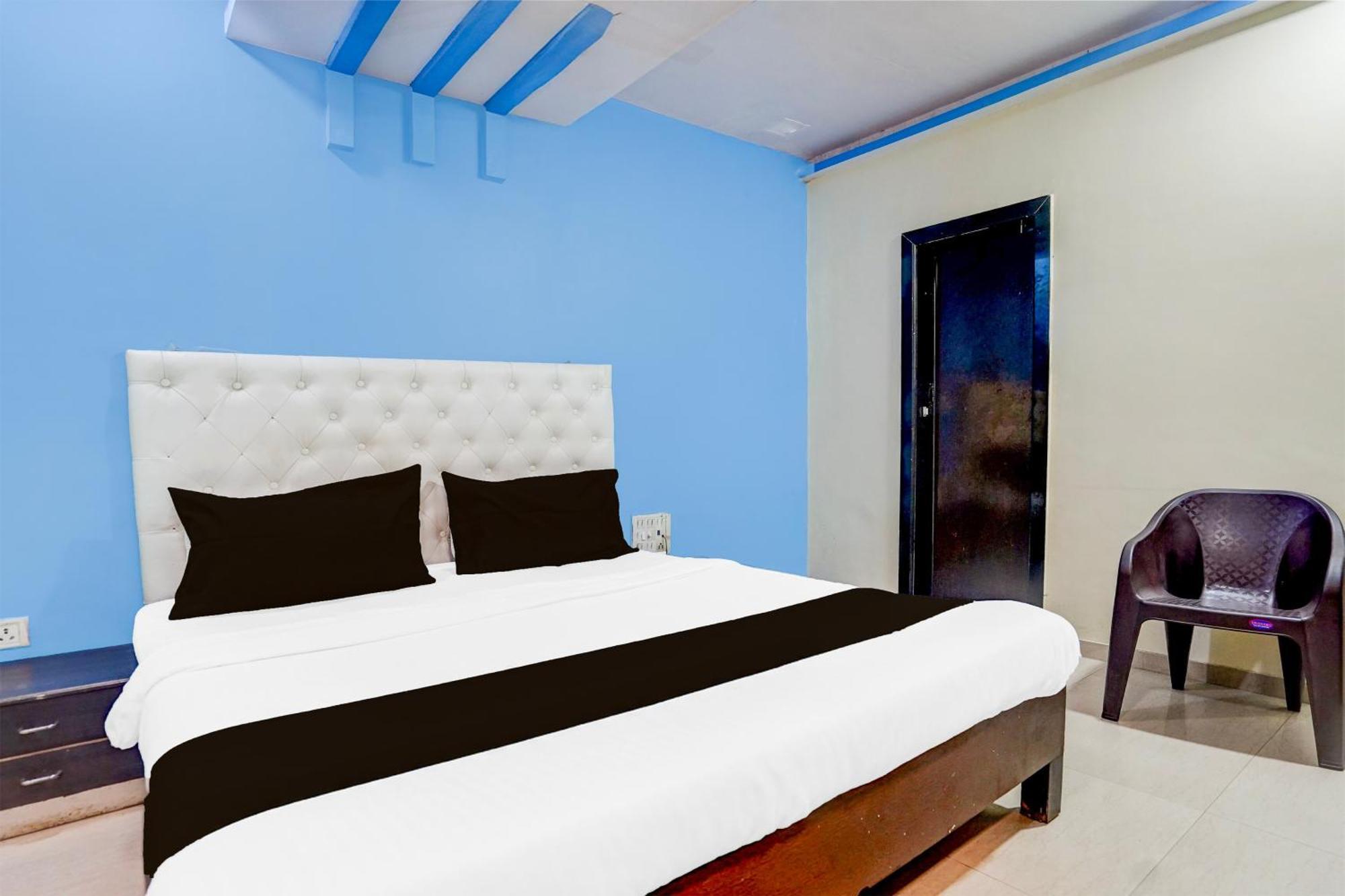 Hotel O The Om Sai Residency Мумбаї Екстер'єр фото